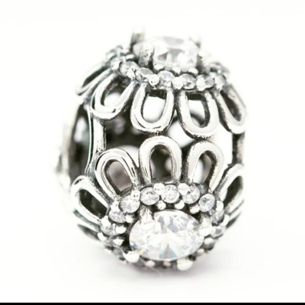 PAIR of Pandora charm " Brilliant Floral " openwork, retired - Picture 12 of 16